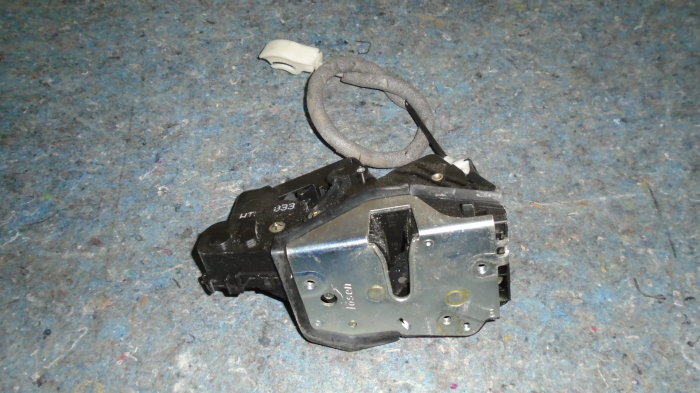 Incuietoare usa spate stanga pentru Bmw SERIA 3 E46, cod 8196033, HTL033 [2]