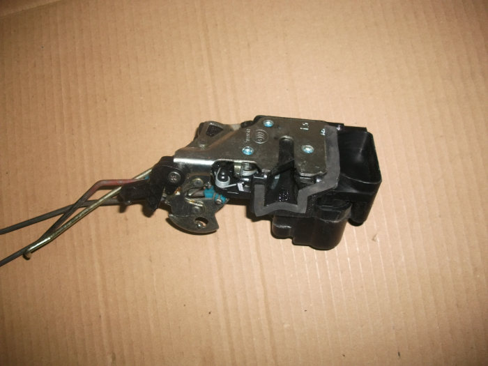 Incuietoare usa spate stanga pentru Chevrolet AVEO T250, CAPTIVA cod A046818 [2]