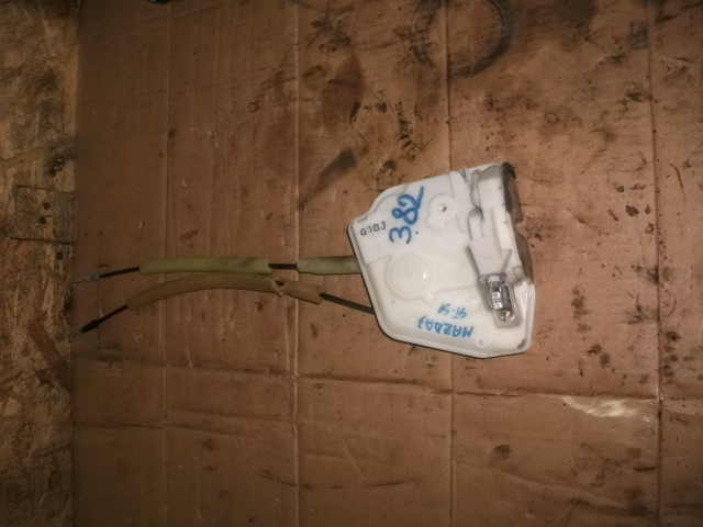 Incuietoare usa spate stanga pentru MAZDA 3 BL, cod F97-G16-L1 [1]