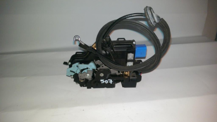 Incuietoare usa spate stanga pentru Skoda Octavia 2, cod 7L0839015D [2]