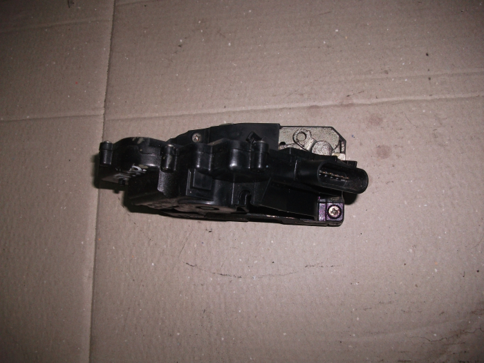 Incuietoare usa spate stanga pentru Smart Forfour 1, cod A4547300135 [2]