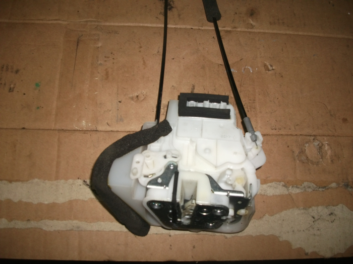 Incuietoare usa spate stanga pentru Subaru Forester 3 [2]