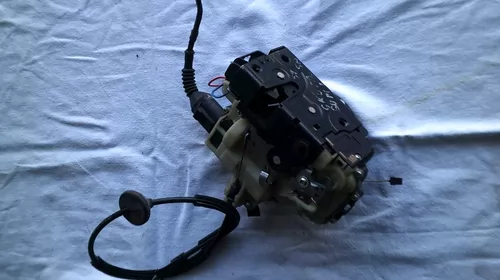 Incuietoare usa Spate Stanga pentru Volkswagen Golf 4, cod 3B4839015AL [2]