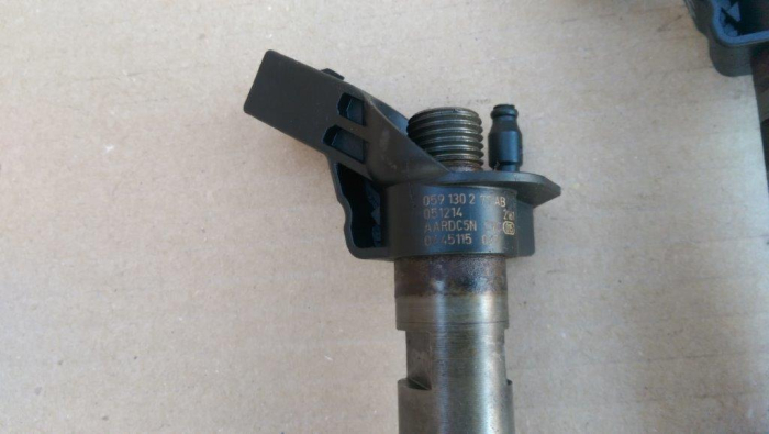 Injector VW Phaeton, Touareg, Audi A6 C6, Audi A8, 3.0tdi, 059130277AB, 0445115, 051214, an 2004-2010 [3]