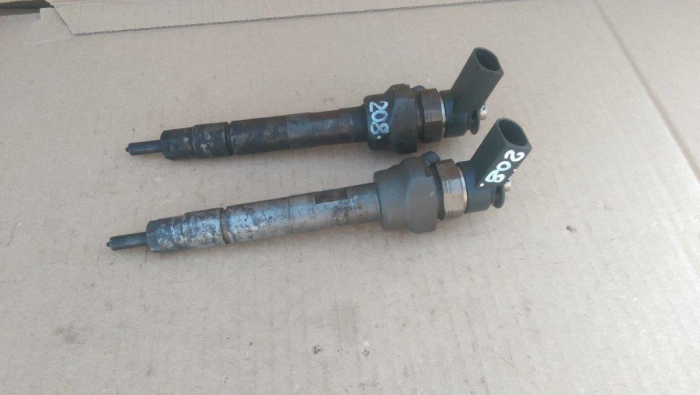 Injector BMW Seria 5 E60 E61, Seria 3 E90 E91, Seria 1 E81 E87, 2.0 d N47, 779844604, 0445110289, an 2007-2011 [2]