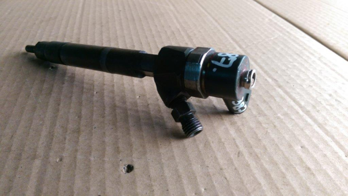 Injector pentru Mercedes C-Class W203, motorizare 2.2 diesel, cod 0445110072   ,   A6110700987 [3]