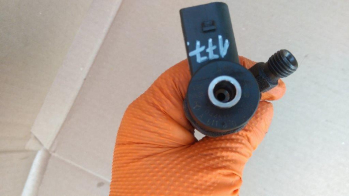 Injector Mercedes E-Class, W210, 2.2cdi, A6110700587, 0445110012, an 1995-2003 [4]