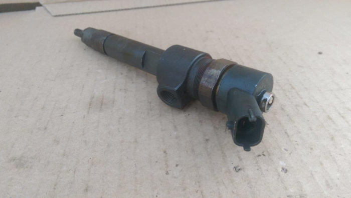 Injector Opel Astra H, Zafira B, Vectra C, 1.9cdti, 0445110165, an 2004-2010 [3]
