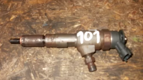 Injector pentru Peugeot 207 , motorizare 1.4 diesel, cod 0445119252 [1]