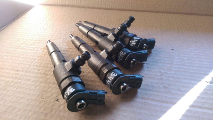 Injector Peugeot 308 I, motor 1.6hdi, cod 0445110340, 870692, an 2010-2018 [3]