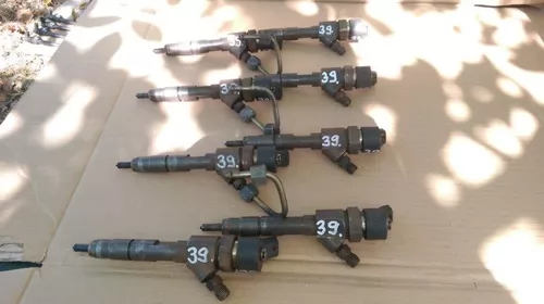 Injector pentru Renault Megane 2, motorizare 1.9 diesel, cod 8200100272 , 0445110110B [2]