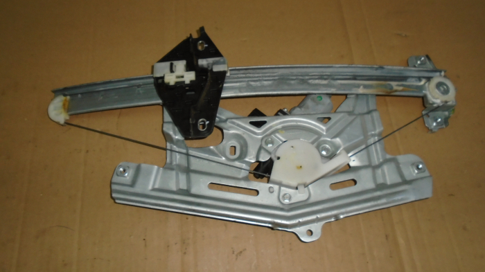 Macara geam fata dreapta pentru Honda civic 8 , FARA MOTORAS [2]