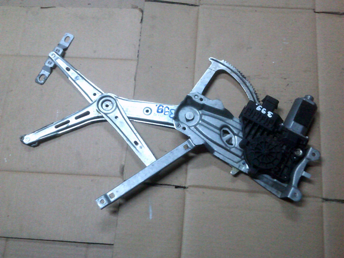 Macara geam fata dreapta pentru Opel Astra H, cod GM13101481 [2]
