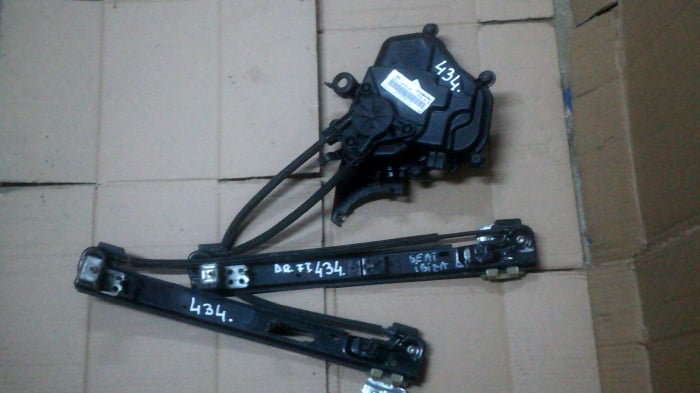 Macara geam fata dreapta pentru Seat Ibiza 6j, cod 6J4837402 [1]