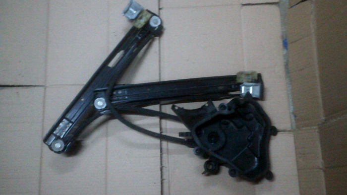 Macara geam fata dreapta pentru Seat Ibiza 6j, cod 6J4837402 [2]