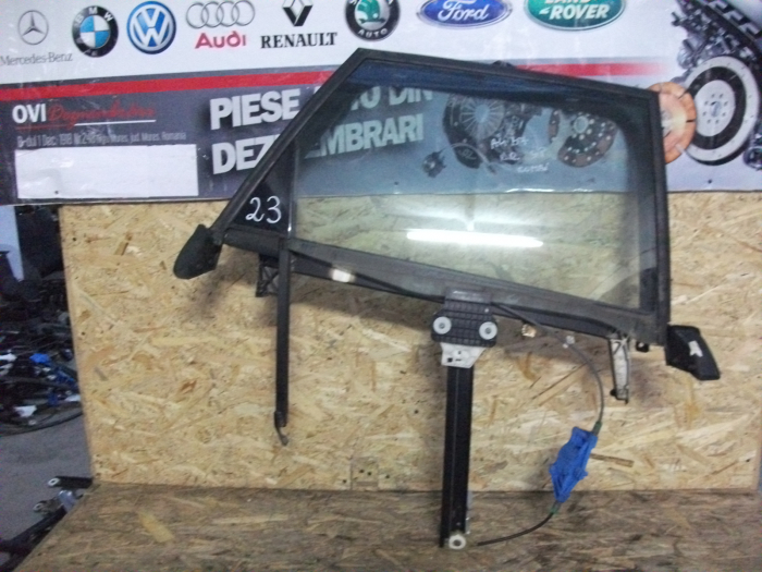 Macara geam spate dreapta pentru Audi A4 B7, break, cod 8E0839462B [1]