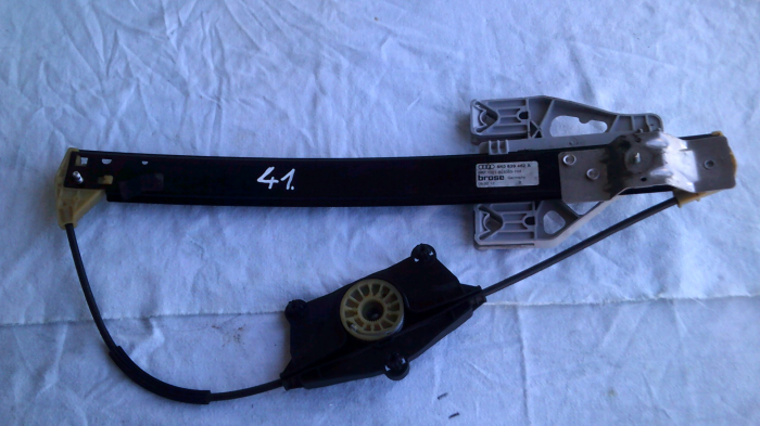 Macara geam spate dreapta pentru Audi A4 B8, cod 8K0839462A [1]