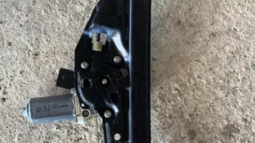 Macara geam spate dreapta pentru BMW Seria 5 E60, cod 6922320/7184744S [1]