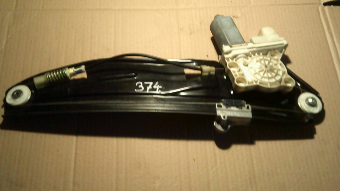 Macara geam spate dreapta pentru BMW Seria 7 E65, cod 676283820021/0206008002/7138864E [1]