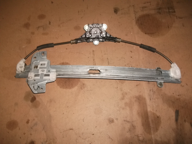 Macara geam spate stanga pentru kia Rio JB [2]