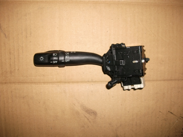 Manete pentru Toyota avensis t250, cod 84140-05110 [2]