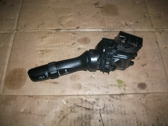 Manete pentru Toyota avensis t270, cod 17F003LH [2]