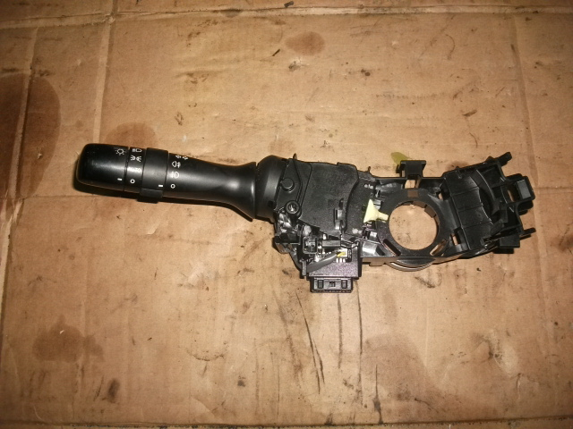 Manete pentru Toyota avensis t270, cod 17F373 [2]