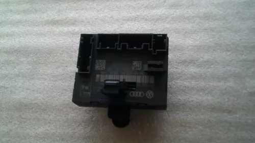Modul pentru Audi A4 B8, cod 8T0959793H , 8T0959793F [2]
