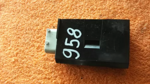Modul pentru BMW Seria 5 E39, cod 8352165 [1]