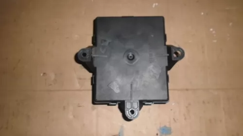 Modul pentru Mercedes B-class W245, cod A1698207326 [2]