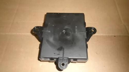 Modul pentru Mercedes B-class W245, cod A1698208526 [2]