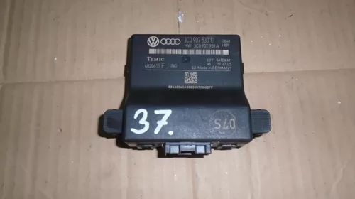 Modul pentru Volkswagen Passat B6, cod 3C0907530C [1]