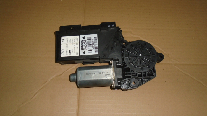 Motoras macara fata dreapta pentru audi A4 B7, cod 8E1959802E , 0130821764 , 5WK47005  masina volan stanga [2]