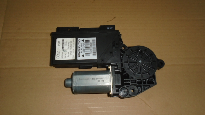 Motoras macara fata dreapta pentru audi A4 B7, cod 8E2959802B [2]