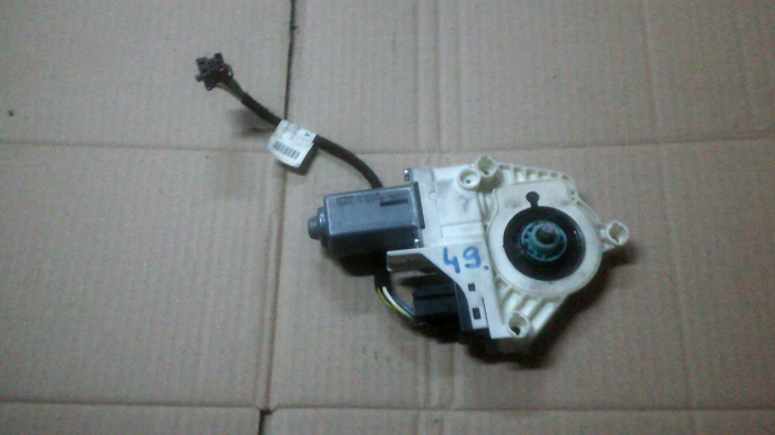 Motoras macara fata dreapta pentru audi A6 C6, cod 4F0959802D [1]
