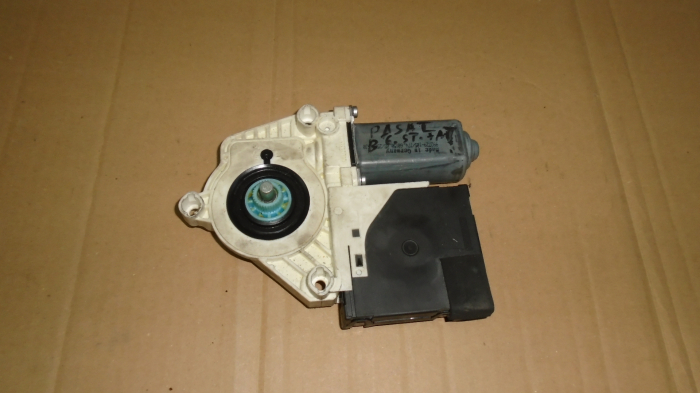 Motoras macara fata dreapta pentru Volkswagen Passat B6, cod 1K0959792L [2]