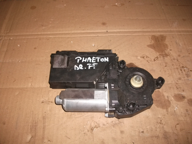 Motoras macara fata dreapta pentru Volkswagen Phaeton , cod 3D1959702K [2]