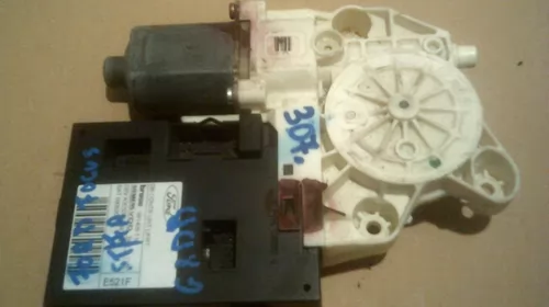 Motoras macara Fata Stanga pentru Ford Focus 2, cod 981405-110, 994811-101, 0130822215 [2]