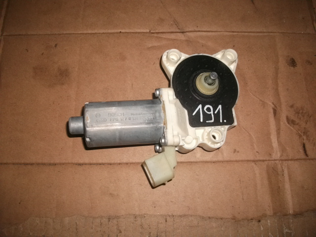 Motoras macara fata stanga pentru mercedes cls w219, cod 0130821433 [1]