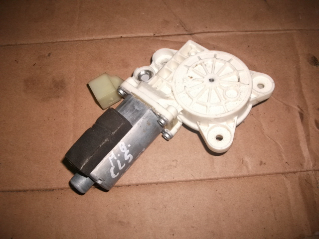 Motoras macara fata stanga pentru mercedes cls w219, cod 0130821433 [2]