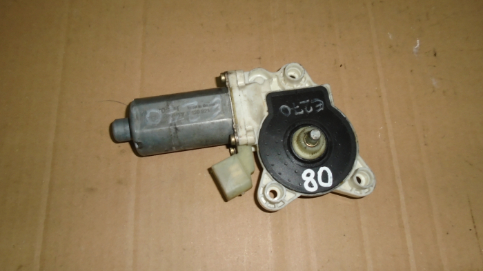 Motoras macara fata stanga pentru Mercedes E-class W211, cod A2118202942 [1]