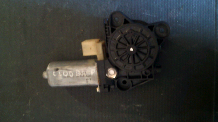 Motoras macara spate dreapta pentru mercedes c-class w203, cod 0130822007 [2]