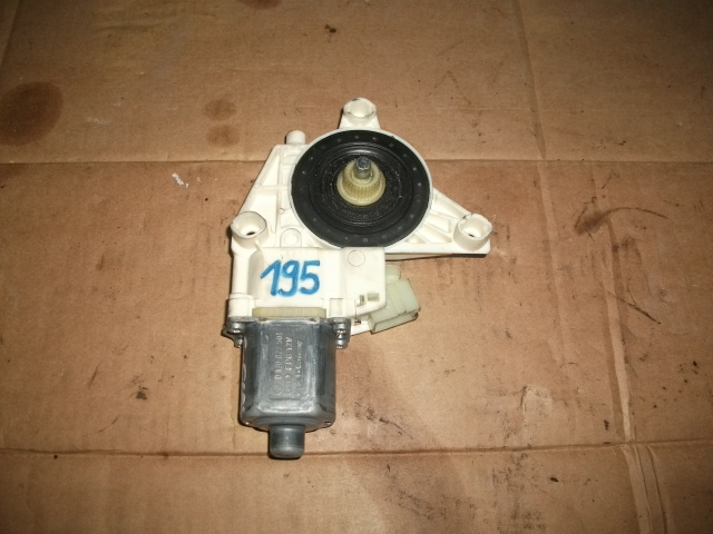 Motoras macara spate dreapta pentru mercedes c-class W204, cod A2048200642 [1]