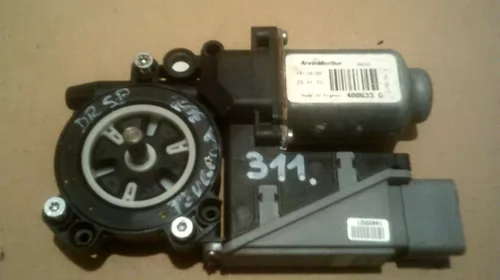 Motoras macara Spate Dreapta pentru Peugeot 307 , cod 400633G [1]