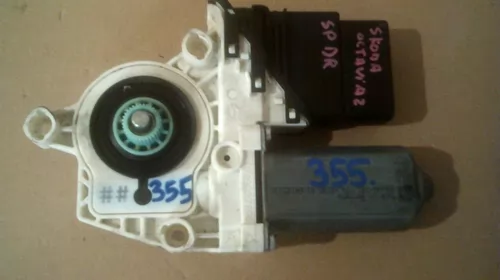 Motoras macara Spate Dreapta pentru Skoda Octavia 2, cod 1K0959704E [2]