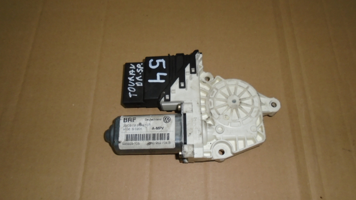 Motoras macara spate dreapta pentru Volkswagen TOURAN 1T, cod 1K0959704B [1]