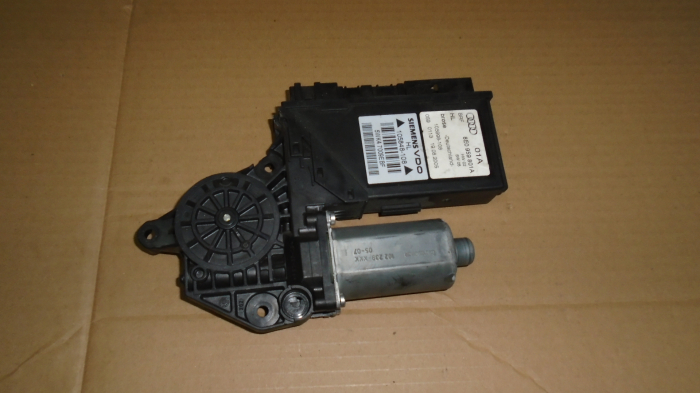 Motoras macara spate stanga pentru audi A4 B7, cod 8E0959801A [2]