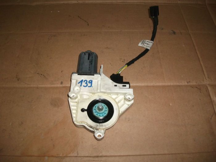 Motoras macara spate stanga pentru audi A6 C6, cod 4F0959801F [1]