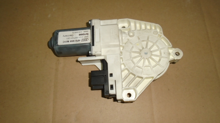 Motoras macara spate stanga pentru Audi A6C6 , cod 4F0959801C [2]