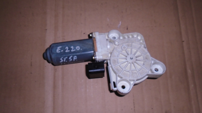Motoras macara spate stanga pentru Mercedes E-class W211, cod A2118202342 [2]